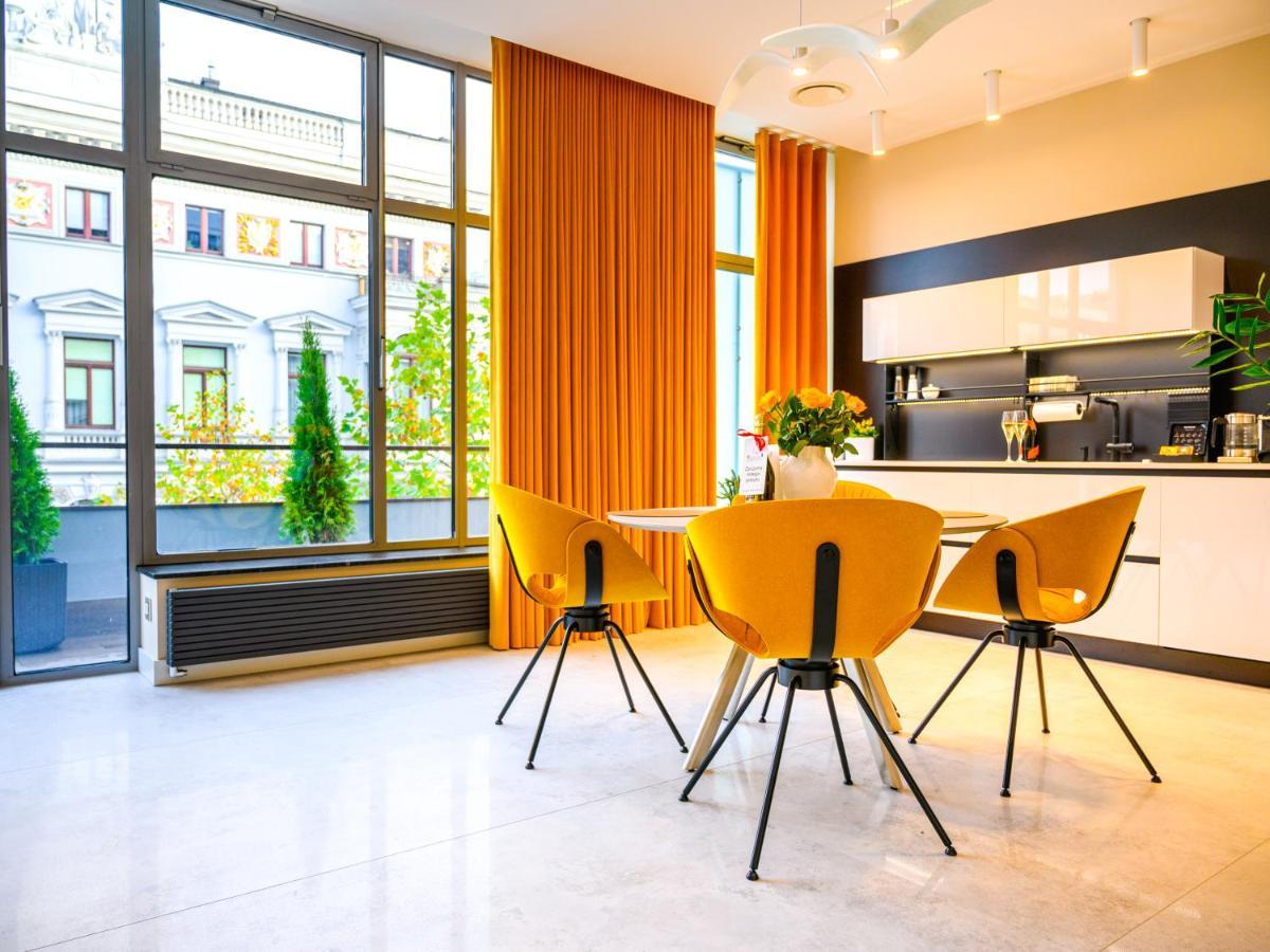 Pietryna Apartments Luxury - Sauna , Jacuzzi , Bezposrednio Przy Ul Piotrkowskiej Łódź Esterno foto